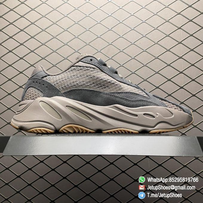 Best Replica Yeezy Boost 700 V2 Mauve Sneaker SKU GZ0724 Top Quality Yeezy Sneakers Store 02