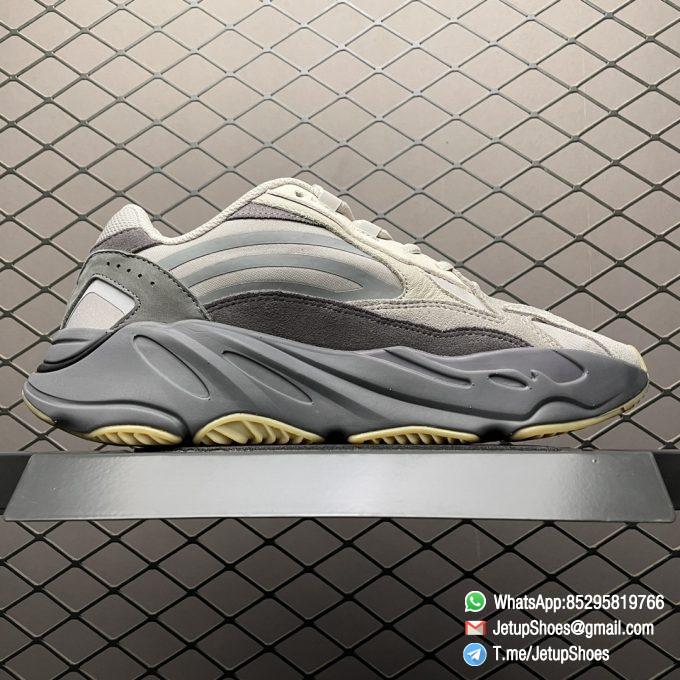 Best Replica Yeezy Boost 700 V2 Tephra Sneaker SKU FU7914 Top Quality Yeezy RepSneakers 02